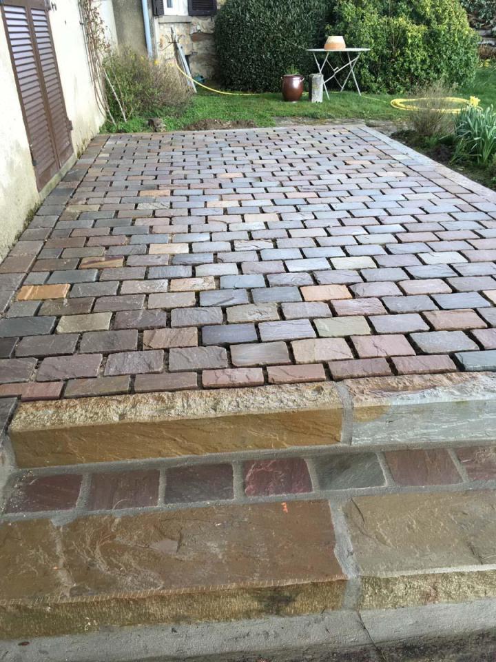 Terrassement, pavage, voies d'accès