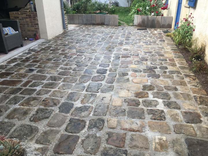 Terrassement, pavage, voies d'accès